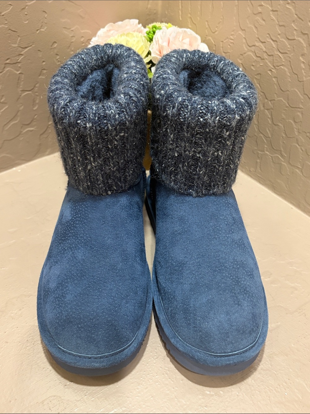 LAMO Womens Empire Ankle High Fleece Boot Shoes ~ Navy